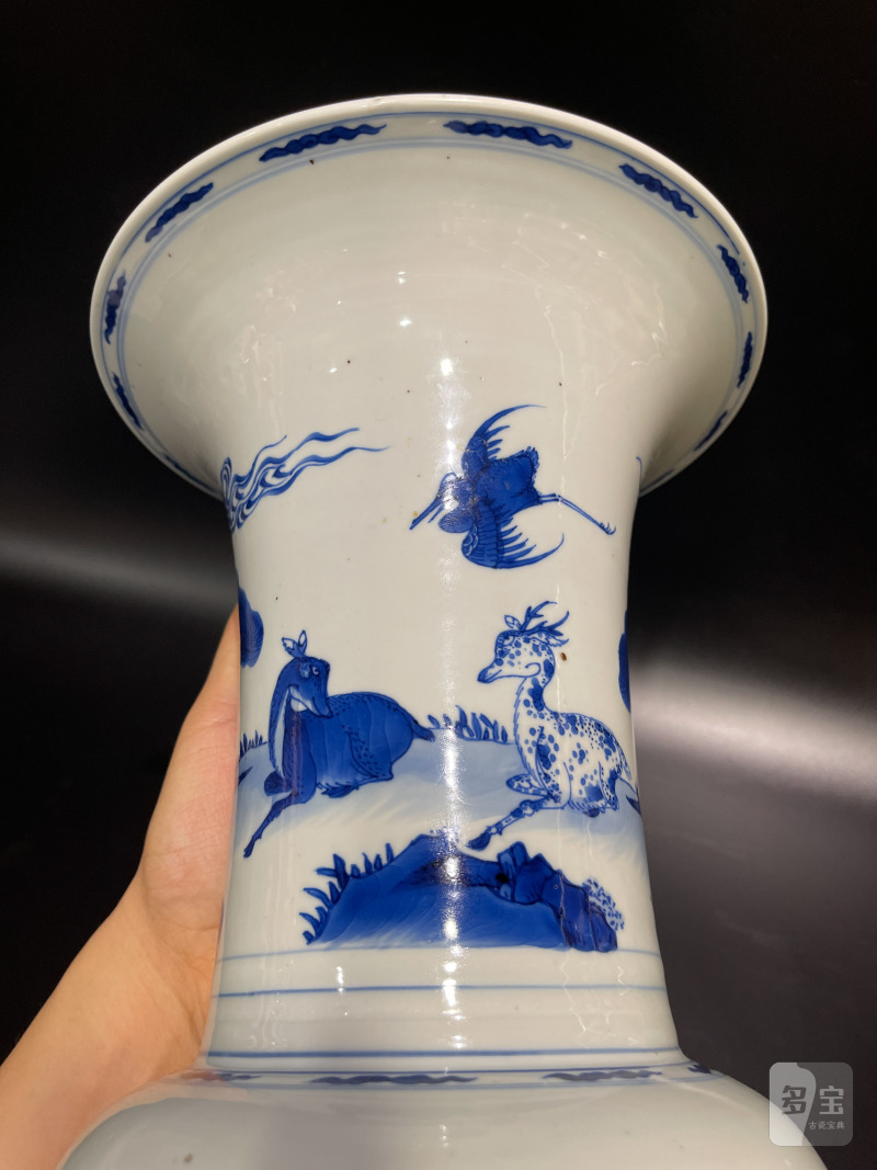 清康熙 青花山水鹤鹿同春凤尾尊 - 图9